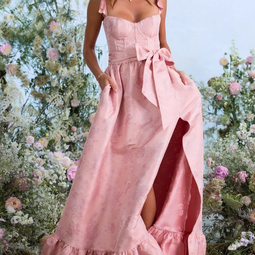 V. Chapman The Veronica Dress in Light Pink Windsor Brocade